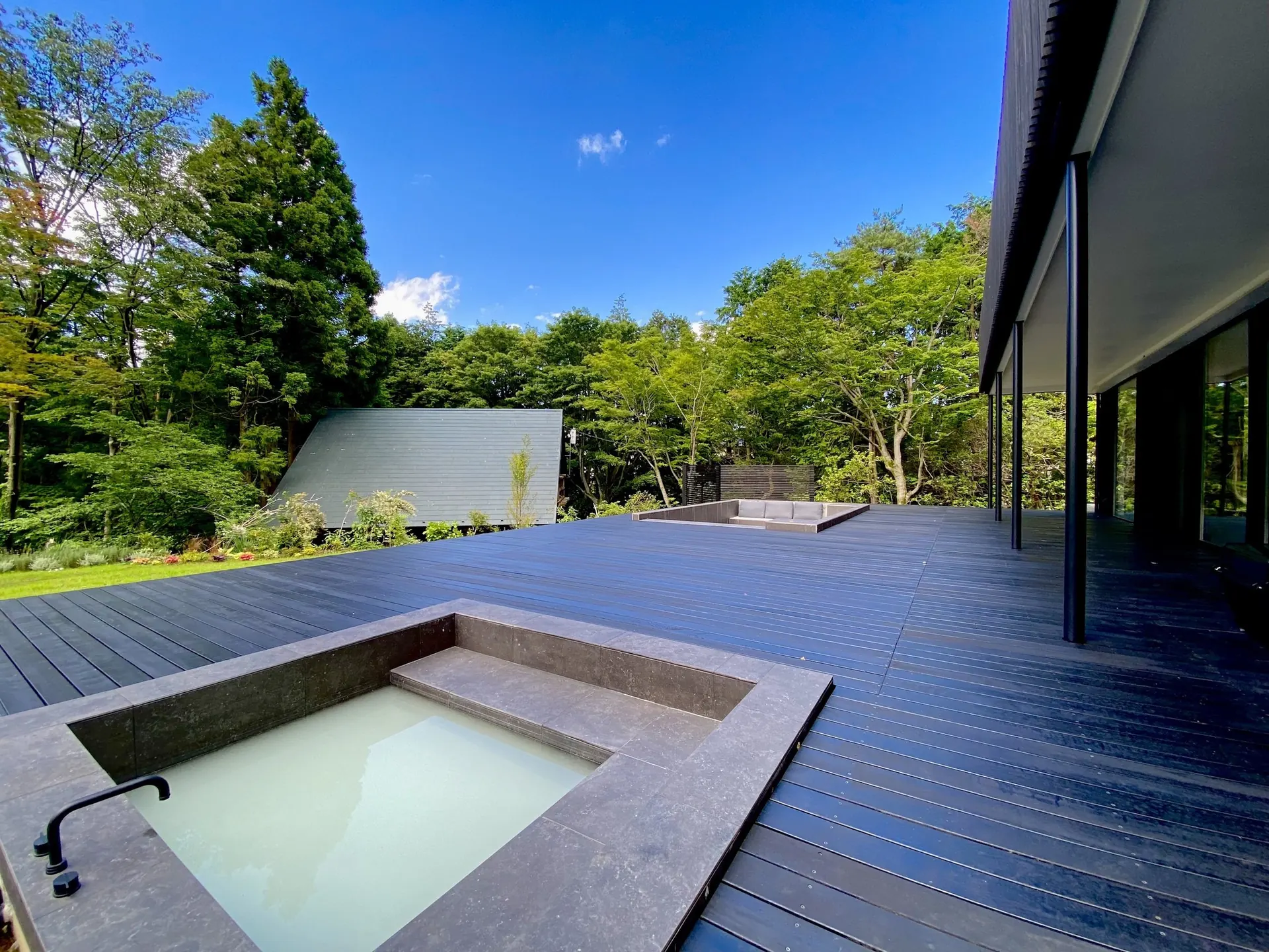 Three-bedroom onsen villa, Hakone — Japan