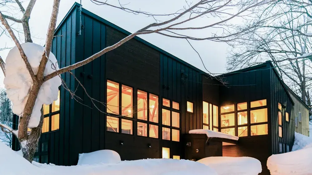 Four-bedroom family chalet, Niseko — Japan